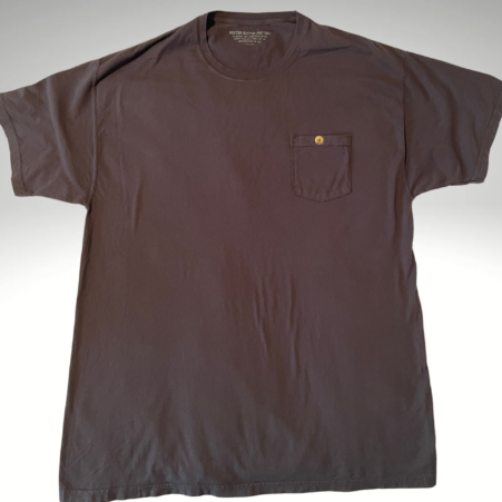 Boston Button Factory Pocket T-Shirt made from a premium cotton.
